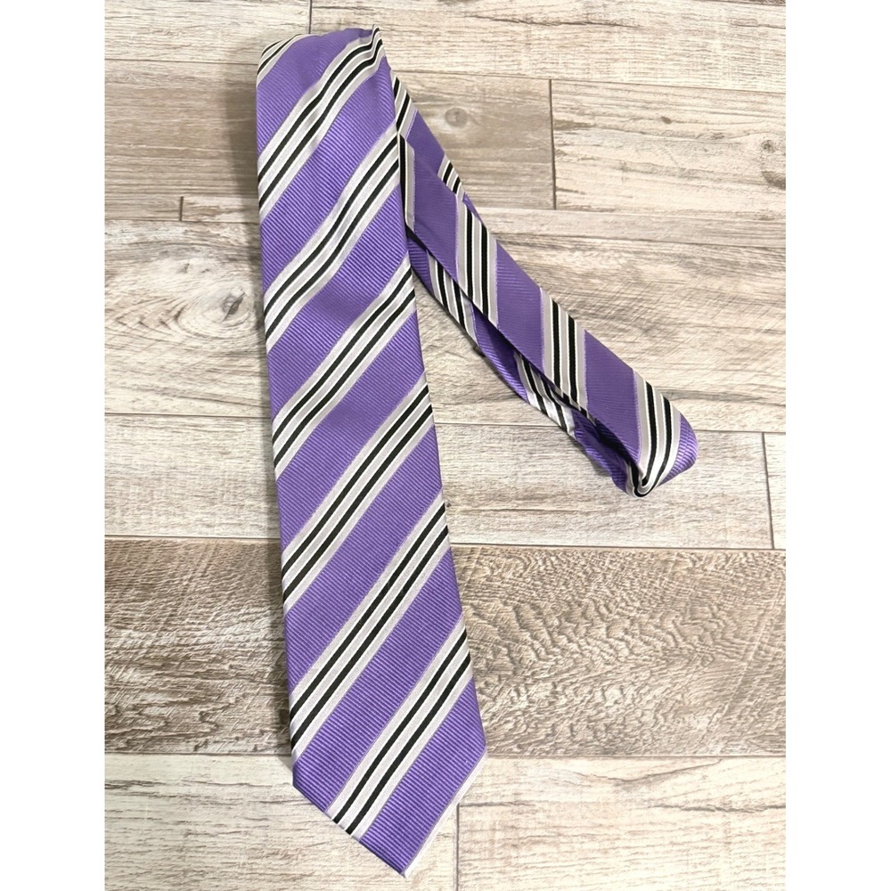 Donald J. Trump Signature Collection Purple Silk Power Tie‎